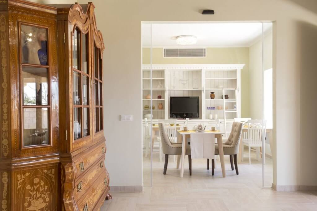 Dining-Room in Residence